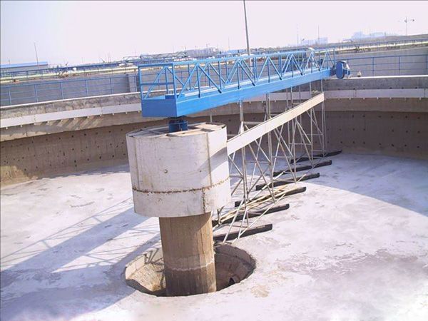 ZBGD型單臂周邊傳動(dòng)刮泥機(jī)